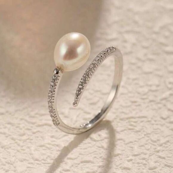 Pearl & Diamond Ring 7 - Picture 5 of 6